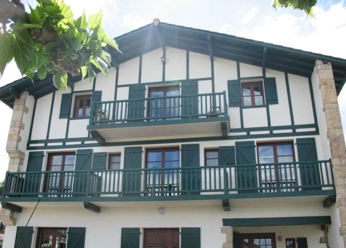 Hotel Mendionde 3*